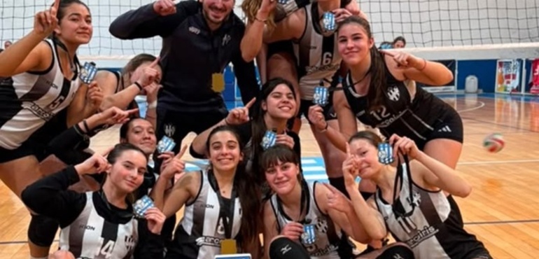 Imagen de La Sub 16 de v&oacute;ley de Uni&oacute;n se consagr&oacute; campeona del Torneo Abierto disputado en Firmat