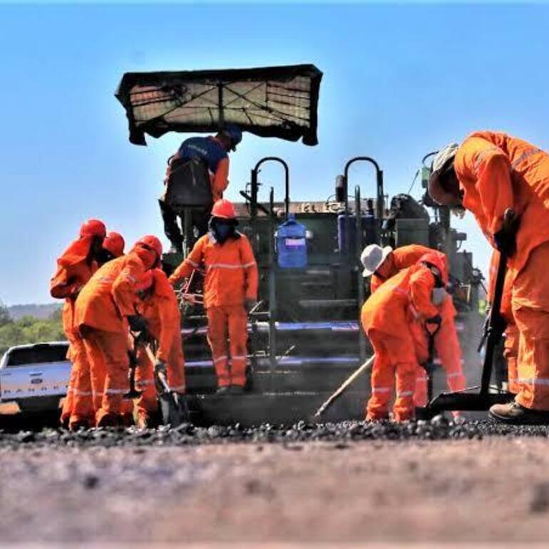 Imagen de Avanza la obra de repavimentaci&oacute;n de la Ruta Provincial 225S frente a Villa Amelia