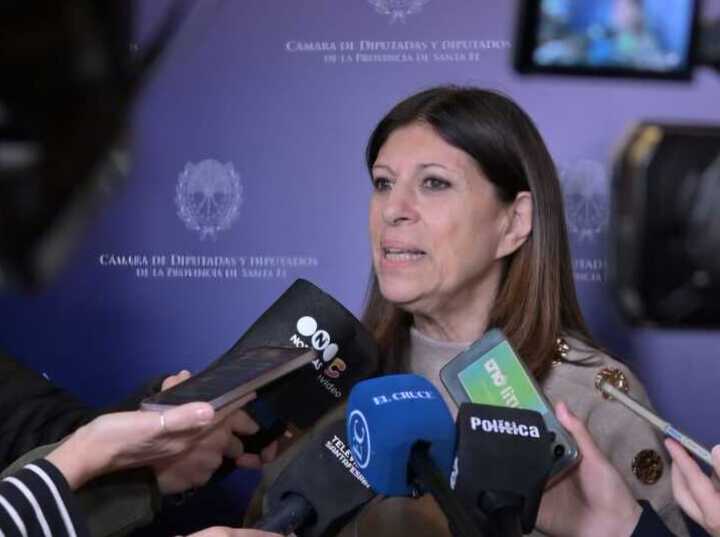 Imagen de Clara García valoró la sanción de la Emergencia Hídrica por El Niño: "queremos prevenir y actuar sin demoras" Imagen de Clara García valoró la sanción de la Emergencia Hídrica por El Niño: "queremos prevenir y actuar sin demoras"
