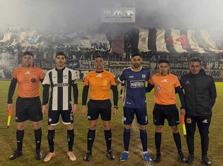 Imagen de Uni&oacute;n y Athletic ponen en marcha el Clausura.
