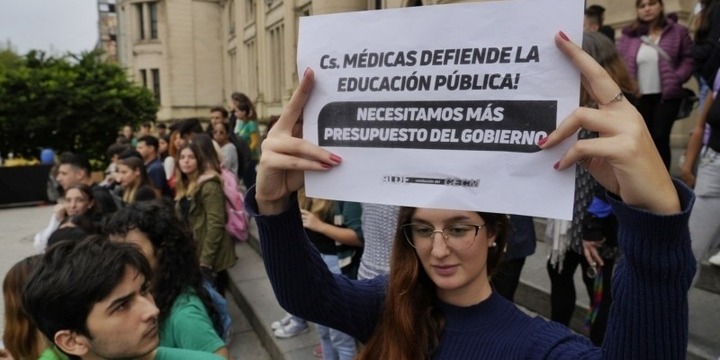 Imagen de Docentes de la UNR paran esta semana en reclamo por el financiamiento universitario