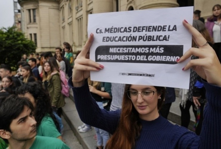 Imagen de Docentes de la UNR paran esta semana en reclamo por el financiamiento universitario