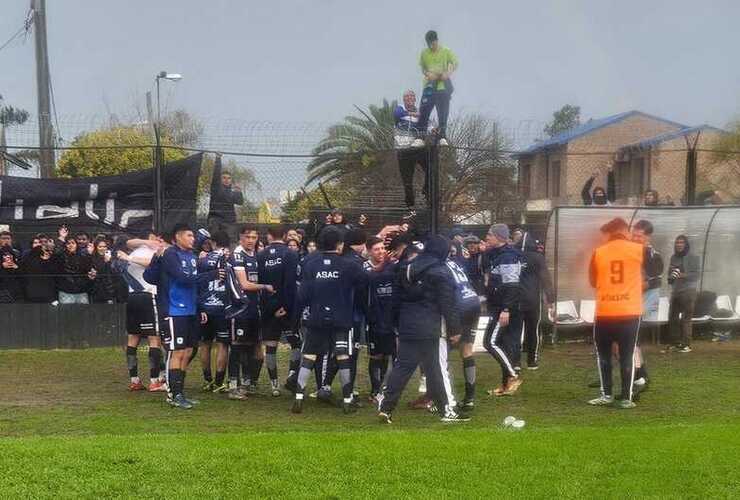 Imagen de Athletic gole&oacute; a Uni&oacute;n y arranc&oacute; el Clausura con el pie derecho