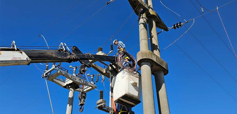 Imagen de La EPE ejecuta trabajos de mantenimiento y hay corte de energ&iacute;a en Barrio Playa Hermosa