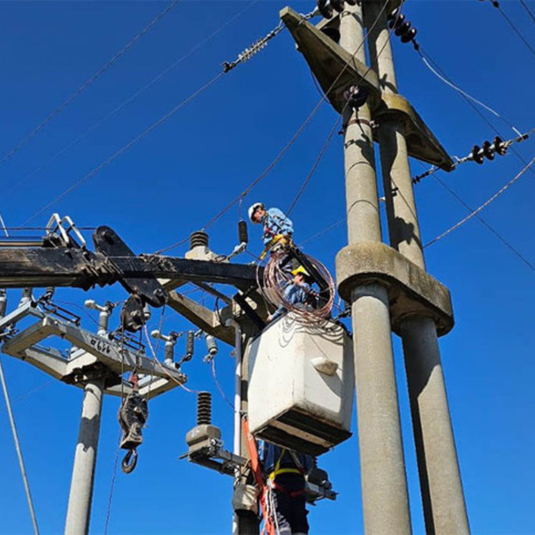 Imagen de La EPE ejecuta trabajos de mantenimiento y hay corte de energ&iacute;a en Barrio Playa Hermosa