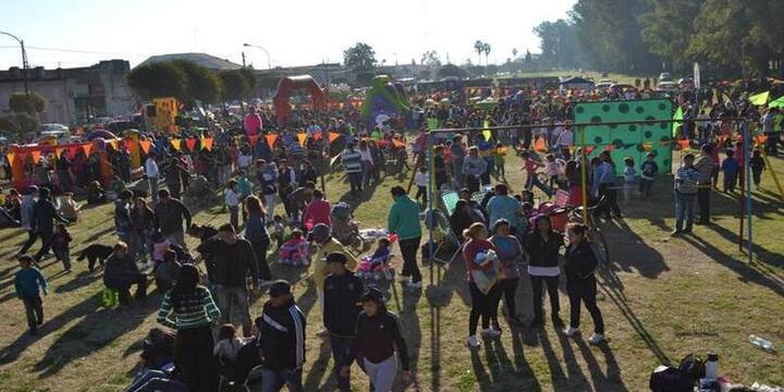 Imagen de General Lagos celebra la Fiesta del D&iacute;a de la Ni&ntilde;ez con juegos, circo y la tradicional chocolatada