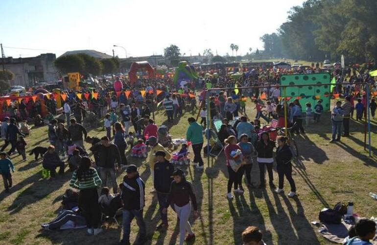 Imagen de General Lagos celebra la Fiesta del D&iacute;a de la Ni&ntilde;ez con juegos, circo y la tradicional chocolatada