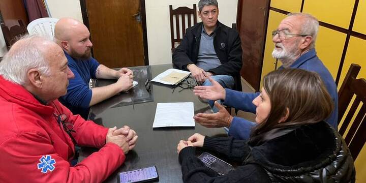 Imagen de Reuni&oacute;n de urgencia en el Concejo Municipal por la inseguridad: ediles se entrevistan con Carlos M&aacute;rquez y un vecino v&iacute;ctima de reiterados robos
