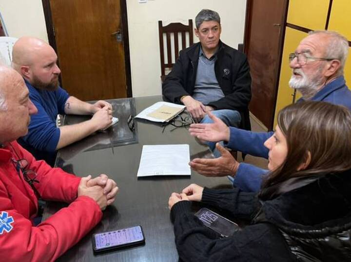 Imagen de Reuni&oacute;n de urgencia en el Concejo Municipal por la inseguridad: ediles se entrevistan con Carlos M&aacute;rquez y un vecino v&iacute;ctima de reiterados robos