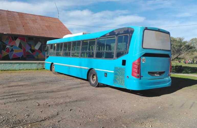 Imagen de Finalmente lleg&oacute; el colectivo de Rosario Bus que en junio se daba por perdido