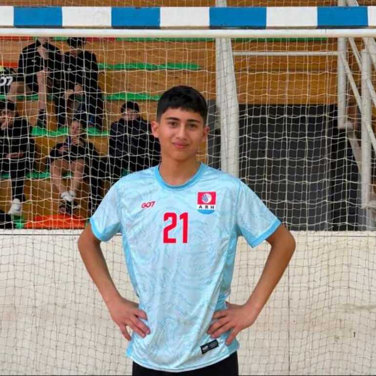 Imagen de Francesco Derusci fue seleccionado para representar a la Asociaci&oacute;n Rosarina de Handball
