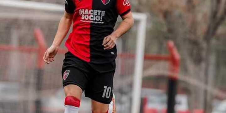 Imagen de Gino Altomonte debut&oacute; en la reserva de Newell�s
