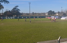 Imagen de Athletic gan&oacute; y sigue puntero del torneo clausura