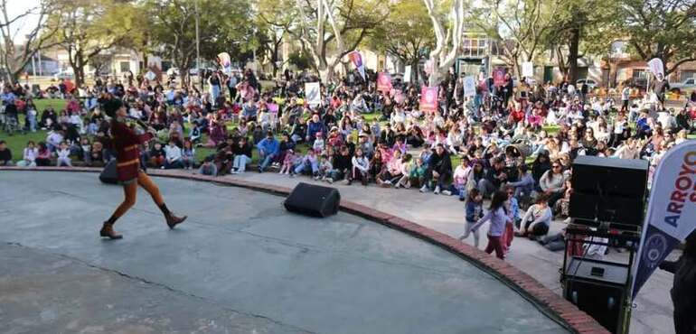 Imagen de Multitudinaria convocatoria en el Anfiteatro Municipal para celebrar el D&iacute;a de las Infancias en Arroyo Seco