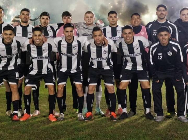 Imagen de Uni&oacute;n volvi&oacute; a sonre&iacute;r y sum&oacute; su primer triunfo