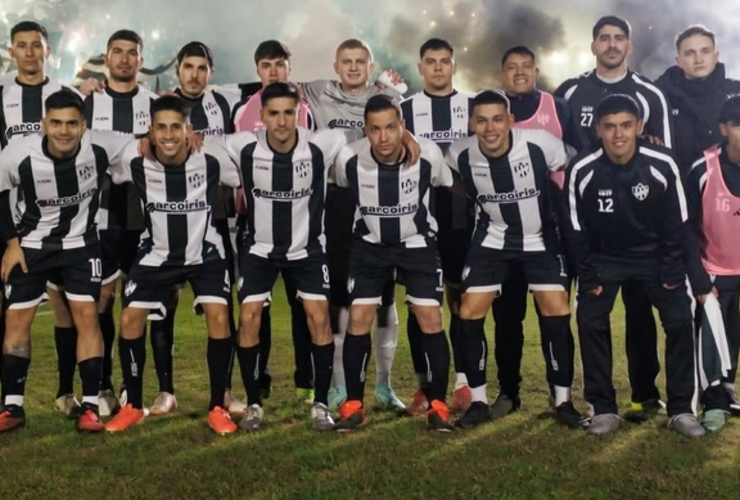 Imagen de Uni&oacute;n volvi&oacute; a sonre&iacute;r y sum&oacute; su primer triunfo