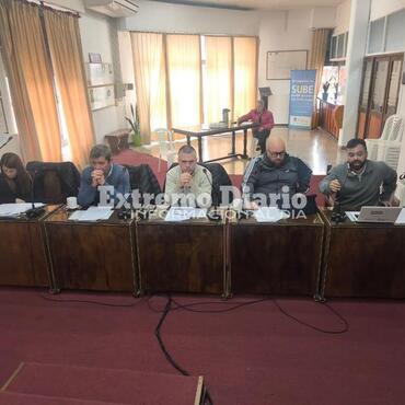 Imagen de Presentan en el Concejo un proyecto para exigir a los bancos de Arroyo Seco que refuercen la atenci&oacute;n humana y presencial