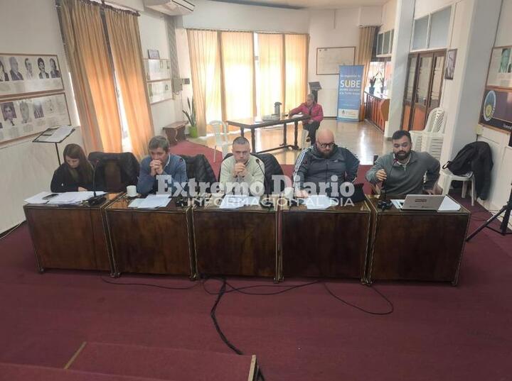 Imagen de Presentan en el Concejo un proyecto para exigir a los bancos de Arroyo Seco que refuercen la atenci&oacute;n humana y presencial