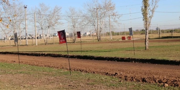 Imagen de El Concejo pide informes sobre las obras y el estado de la Pista Municipal de Atletismo