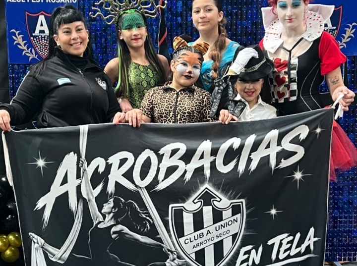 Imagen de Uni&oacute;n clasific&oacute; a la final mundial de Acrotela