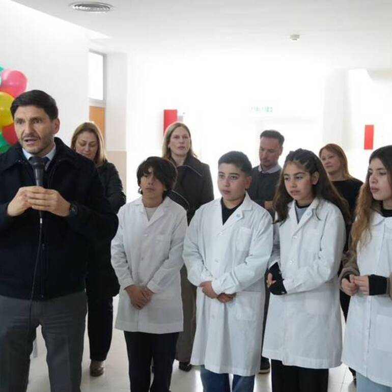 Imagen de Villa Amelia: inauguraron la reconstrucci&oacute;n integral del Centro de Salud Los Pinos
