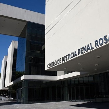 Imagen de Coronel Bogado: Prisi&oacute;n preventiva para un hombre acusado de golpear y encerrar a su pareja