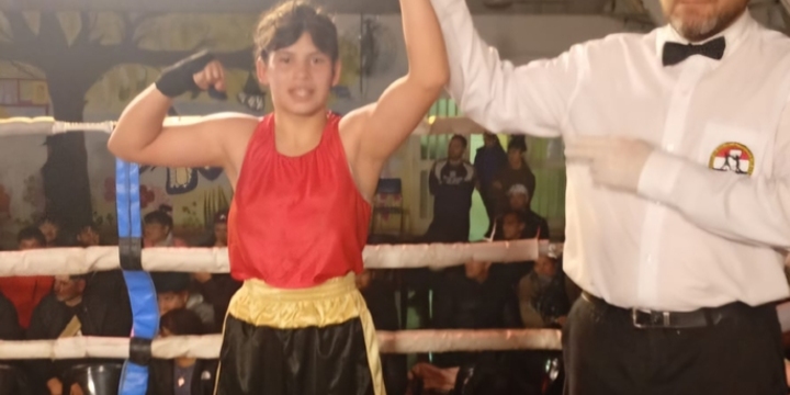 Imagen de Sharon C&oacute;rdoba gan&oacute; por puntos a Ivana Lopez en Theobald