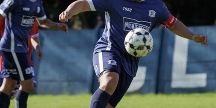 Imagen de Athletic venci&oacute; a Riberas y es el &uacute;nico l&iacute;der del Torneo Clausura