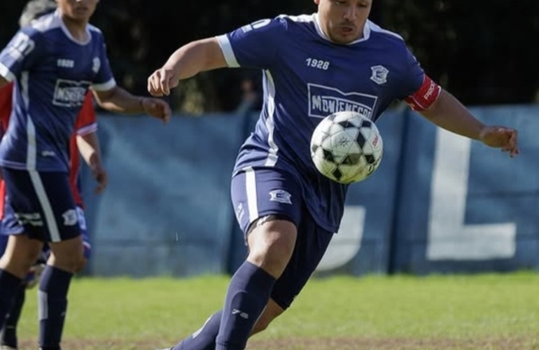 Imagen de Athletic venci&oacute; a Riberas y es el &uacute;nico l&iacute;der del Torneo Clausura