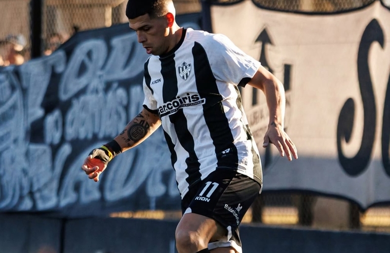 Imagen de Uni&oacute;n igual&oacute; 1-1 ante Porvenir Talleres en el Antonio Di Giacomo