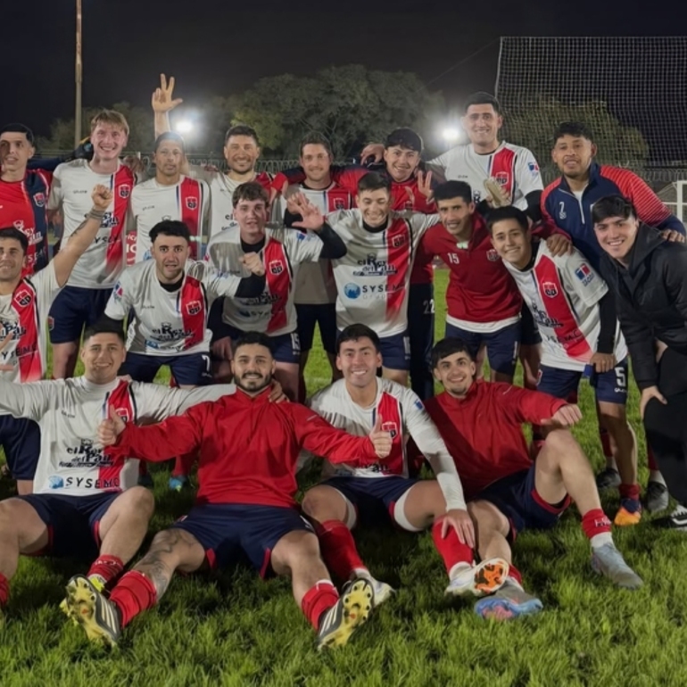 Imagen de Talleres dio el golpe: venci&oacute; a Athletic y le quit&oacute; el invicto