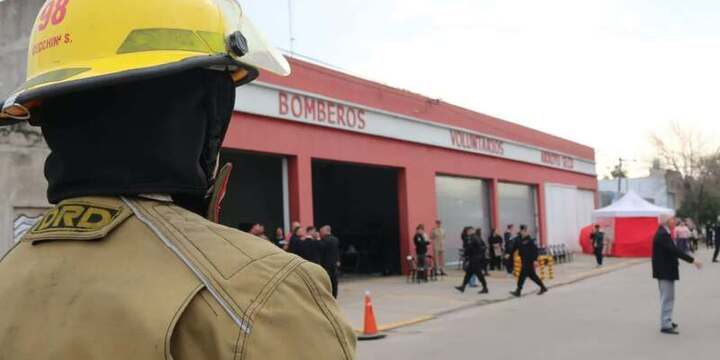 Imagen de Bomberos Voluntarios de Arroyo Seco se suman al sirenazo nacional