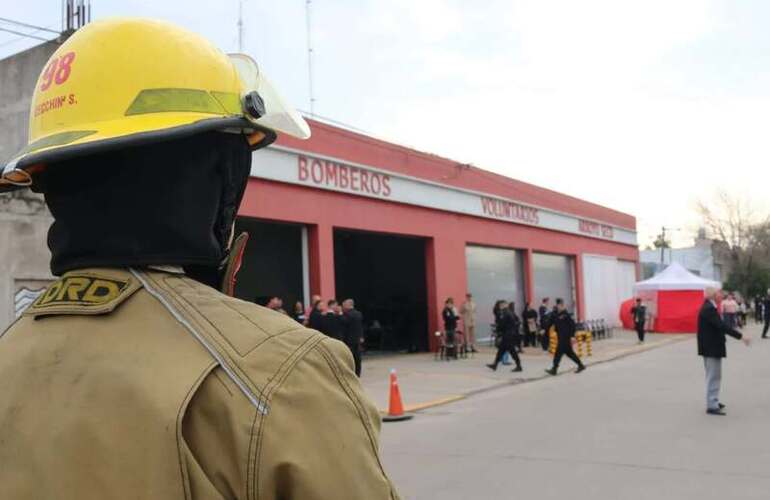 Imagen de Bomberos Voluntarios de Arroyo Seco se suman al sirenazo nacional