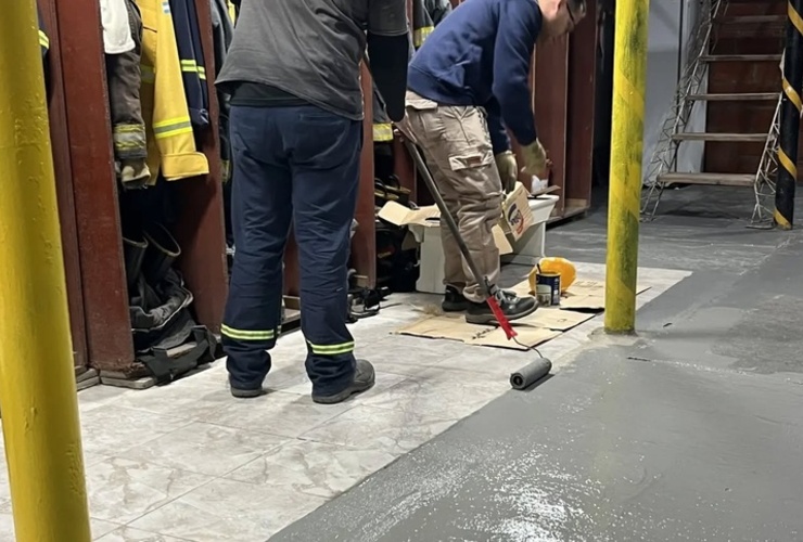 Imagen de Bomberos de Pav&oacute;n realizaron tareas de mantenimiento y mejoras en el cuartel