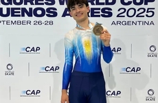 Imagen de Vicente Bachieca volvi&oacute; a hacer historia y es bicampe&oacute;n mundial en Pat&iacute;n