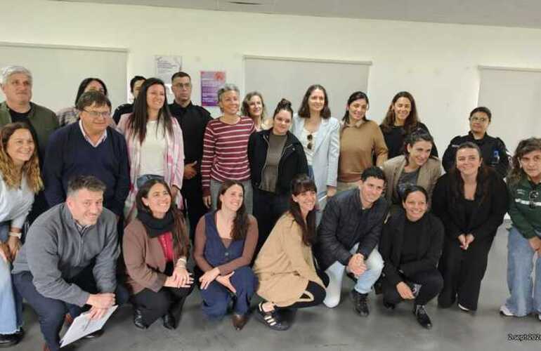El encuentro tuvo lugar en el Punto Violeta de Acebal.