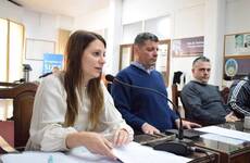 Imagen de Una pala de $42 millones: Serra cuestion&oacute; el procedimiento de Rojas y consigui&oacute; un presupuesto por la mitad de precio