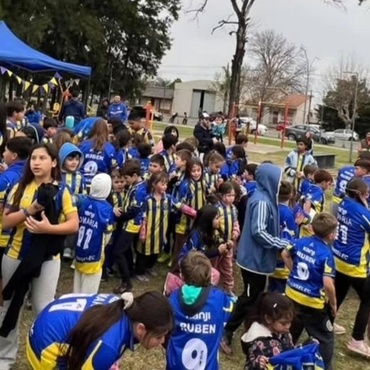 Imagen de La Filial Alvear de Rosario Central celebr&oacute; el D&iacute;a del Ni&ntilde;o
