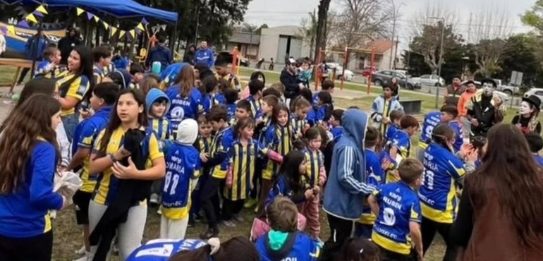 Imagen de La Filial Alvear de Rosario Central celebr&oacute; el D&iacute;a del Ni&ntilde;o