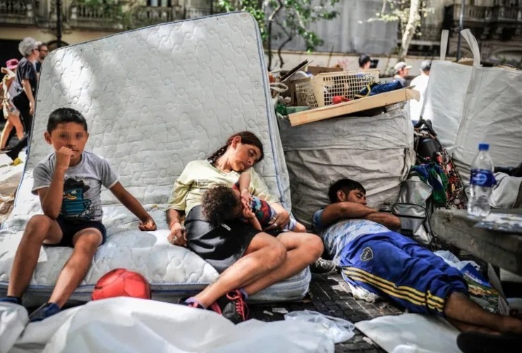 Imagen de La pobreza volvi&oacute; a subir en Argentina y alcanz&oacute; al 32,3% de la poblaci&oacute;n