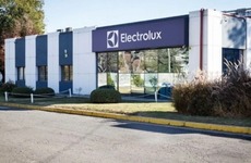 Imagen de Electrolux cierra su f&aacute;brica en Rosario con un giro a la importaci&oacute;n total: se eval&uacute;an 100 despidos