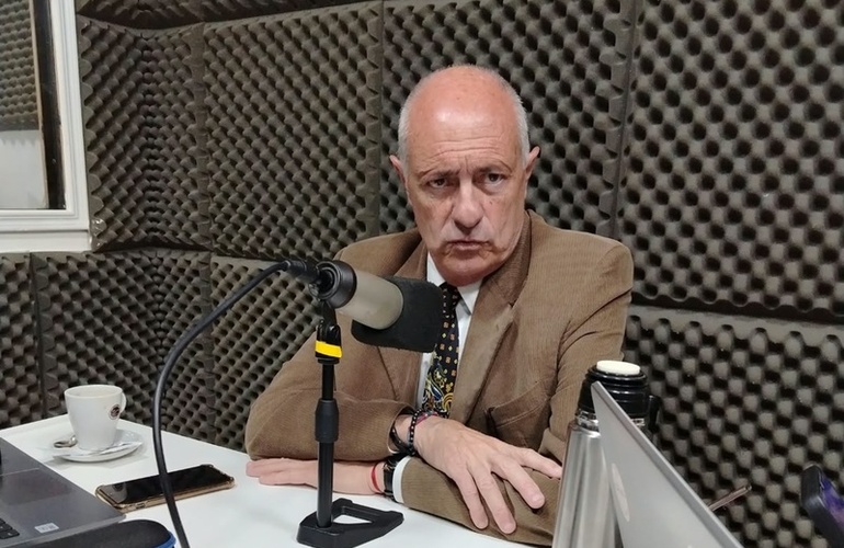 El m&eacute;dico pas&oacute; por el programa "Dos & Pico"