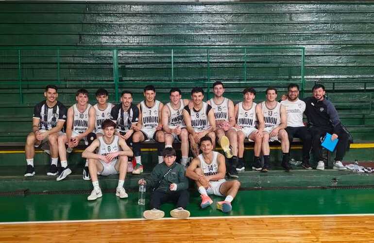 Imagen de Uni&oacute;n gan&oacute; y asegur&oacute; su lugar en los playoffs