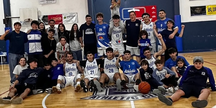Imagen de Athletic volvi&oacute; a ganar en b&aacute;squet y alcanz&oacute; su vig&eacute;simo triunfo en la Asociaci&oacute;n Rosarina