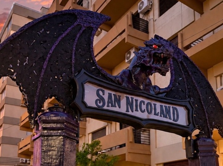 Imagen de San Nicol&aacute;s se prepara para celebrar Halloween durante tres noches