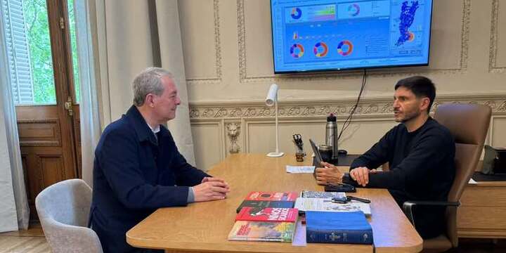 Imagen de Maximiliano Pullaro recibi&oacute; en Rosario a Daniel Tonelli para abordar la situaci&oacute;n financiera y proyectos clave para Arroyo Seco