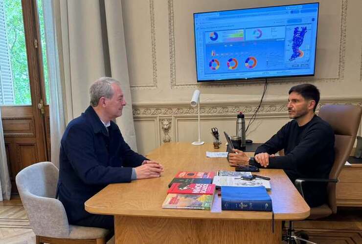 Imagen de Maximiliano Pullaro recibi&oacute; en Rosario a Daniel Tonelli para abordar la situaci&oacute;n financiera y proyectos clave para Arroyo Seco