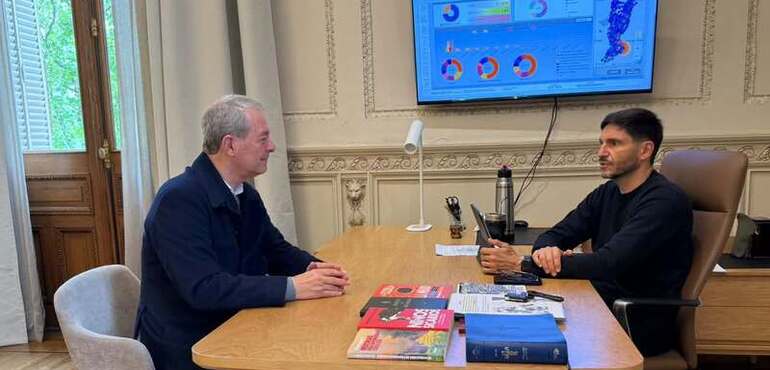 Imagen de Maximiliano Pullaro recibi&oacute; en Rosario a Daniel Tonelli para abordar la situaci&oacute;n financiera y proyectos clave para Arroyo Seco