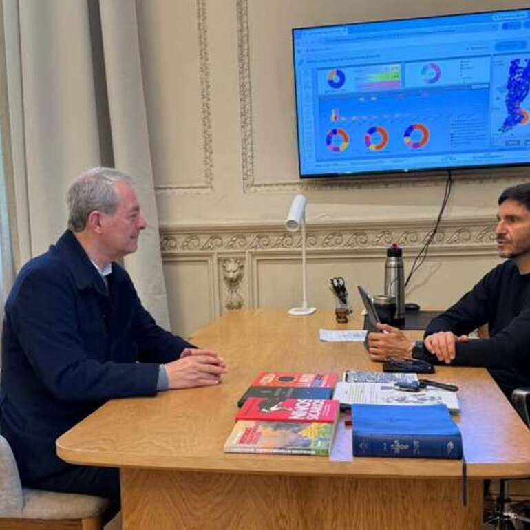 Imagen de Maximiliano Pullaro recibi&oacute; en Rosario a Daniel Tonelli para abordar la situaci&oacute;n financiera y proyectos clave para Arroyo Seco