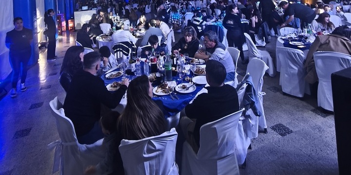 Imagen de Athletic celebr&oacute; sus 98 a&ntilde;os con una noche de emociones y recuerdos en el Sal&oacute;n Dorado